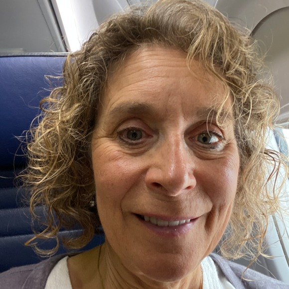 Meet your Posher, Catherine - Picture 2 of 2